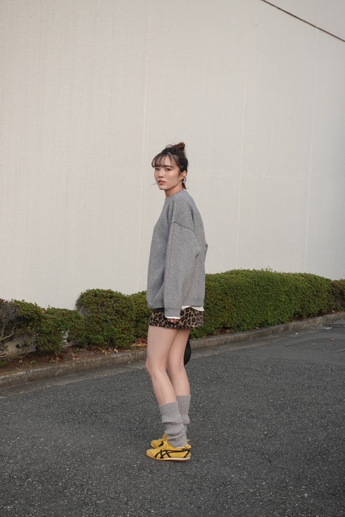 ベーシックルーズニット